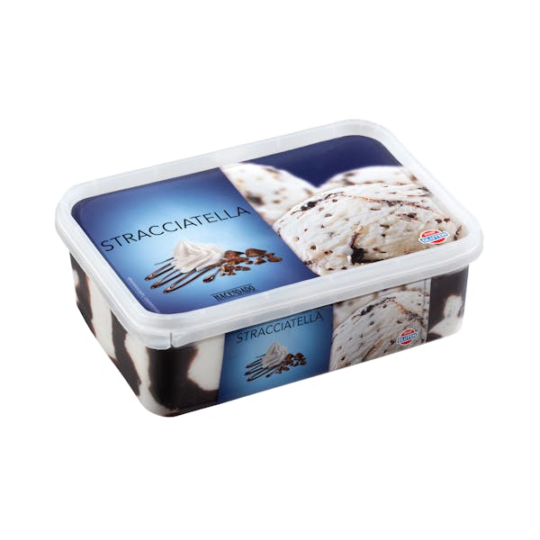 Helado stracciatella Hacendado con sirope de chocolate