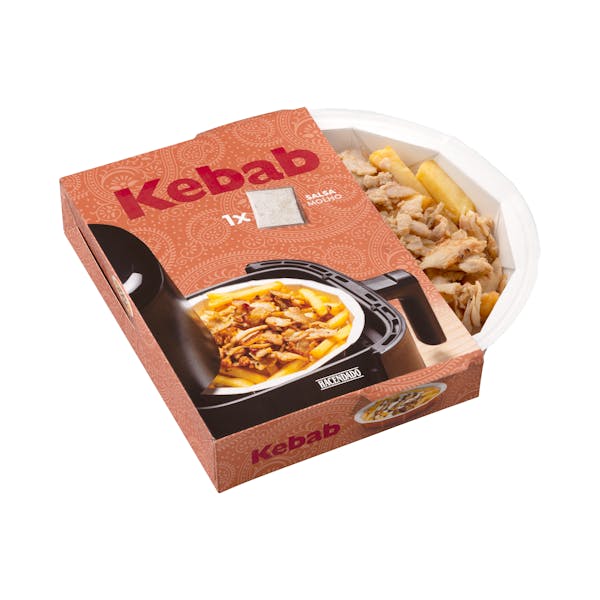 Patatas fritas con carne kebab y salsa Hacendado