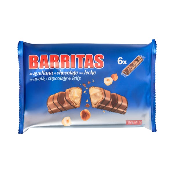 Barritas de barquillo Hacendado con relleno de avellana cubiertas de chocolate con leche